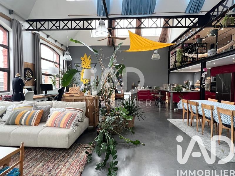 Loft - 248 m² - 8 pièces