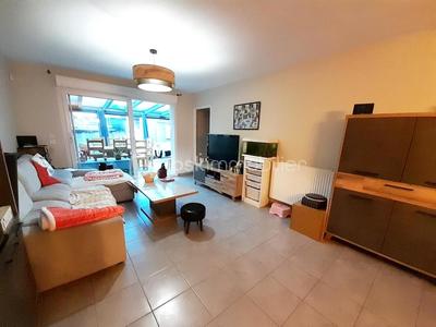 Pavillon - 144 m² - 8 pièces