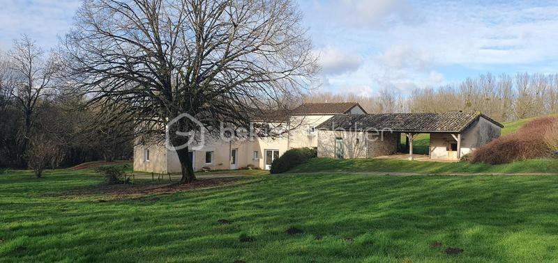 Maison chambre d'hôtes - 400 m² - 9 pièces