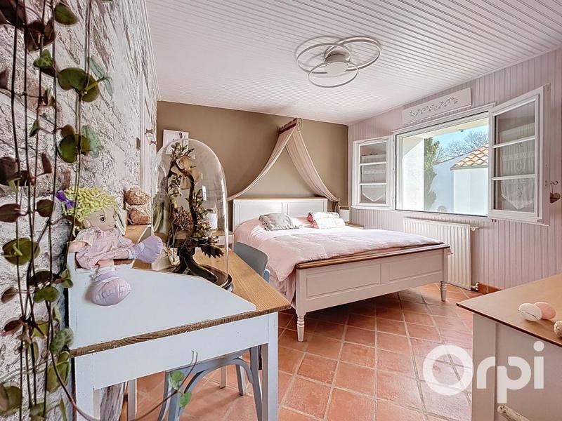 Maison - 161 m² - 5 pièces