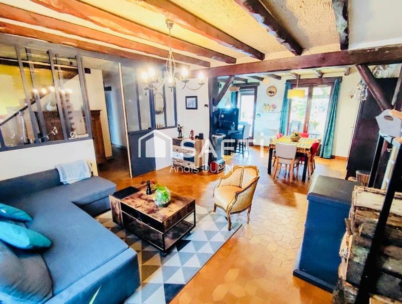 Maison - 198 m² - 8 pièces