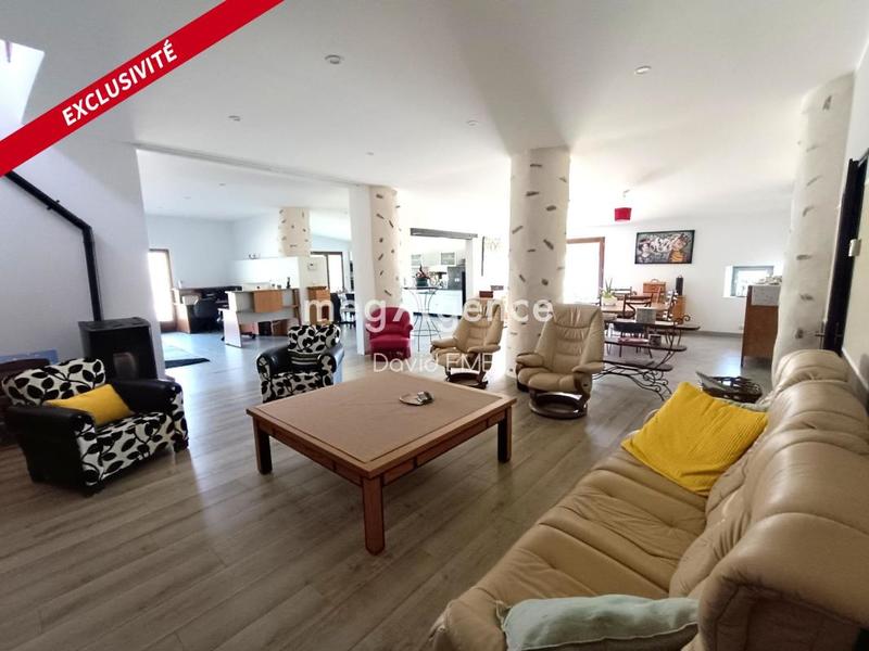 Grange - 360 m² - 10 pièces