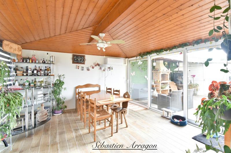 Maison - 98 m² - 4 pièces