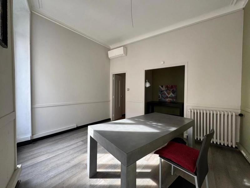 Appartement - 74 m² - 3 pièces