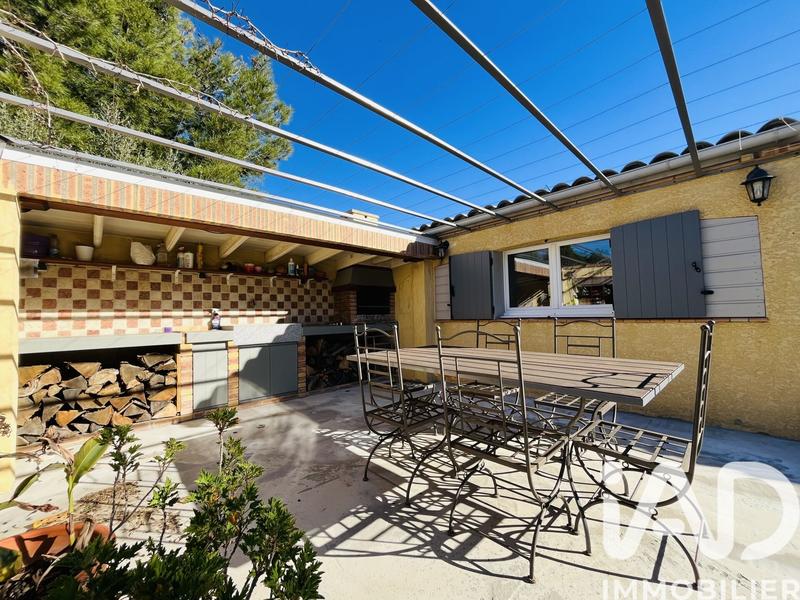 Maison - 200 m² - 10 pièces