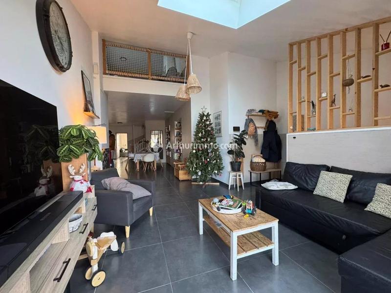 Maison - 288 m² - 7 pièces