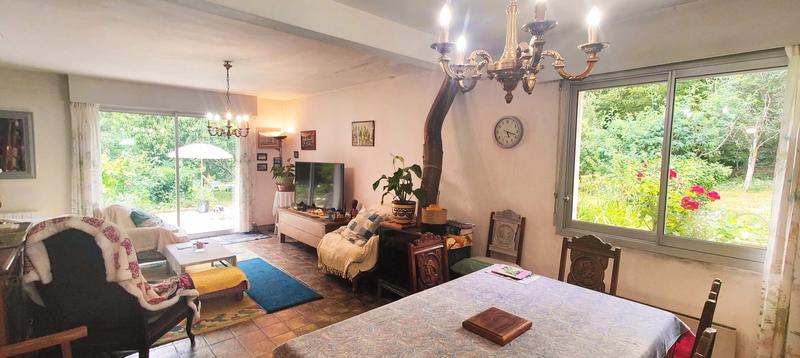 Maison - 175 m² - 7 pièces