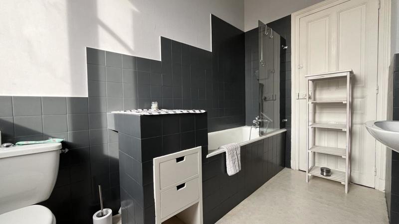 Maison bourgeoise - 300 m² - 8 pièces