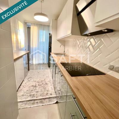 Appartement - 94 m² - 4 pièces