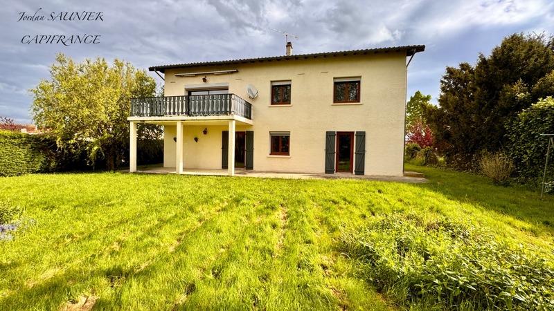 Maison - 200 m² - 6 pièces