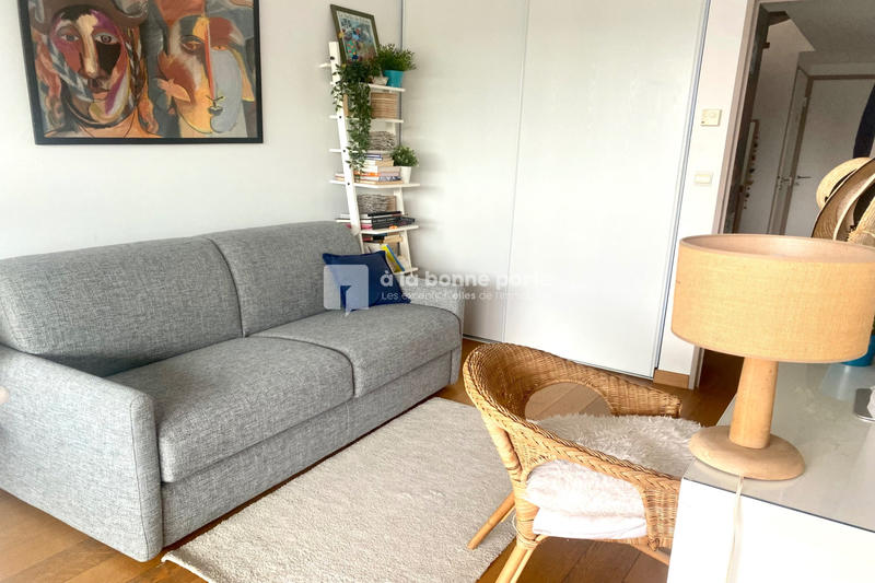 Appartement - 84 m² - 4 pièces