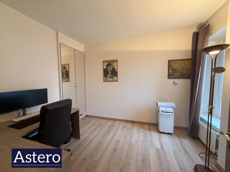 Appartement - 107 m² - 4 pièces