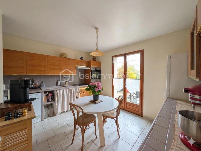 Demeure - 165 m² - 8 pièces