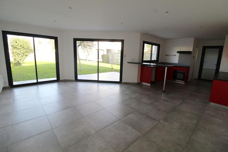 Maison - 106 m² - 5 pièces