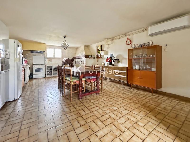 Maison - 136 m² - 6 pièces