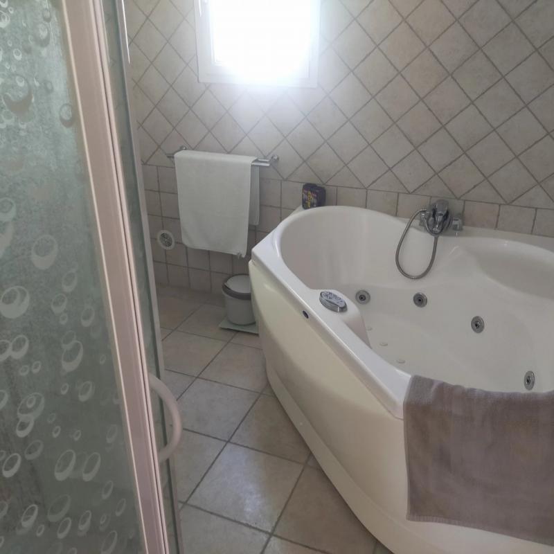 Villa - 247 m² - 7 pièces