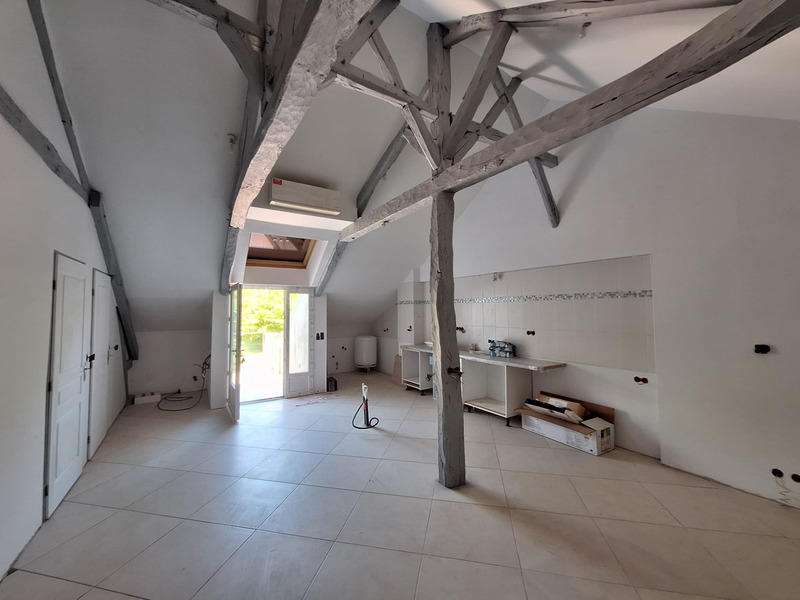 Maison - 213 m² - 8 pièces