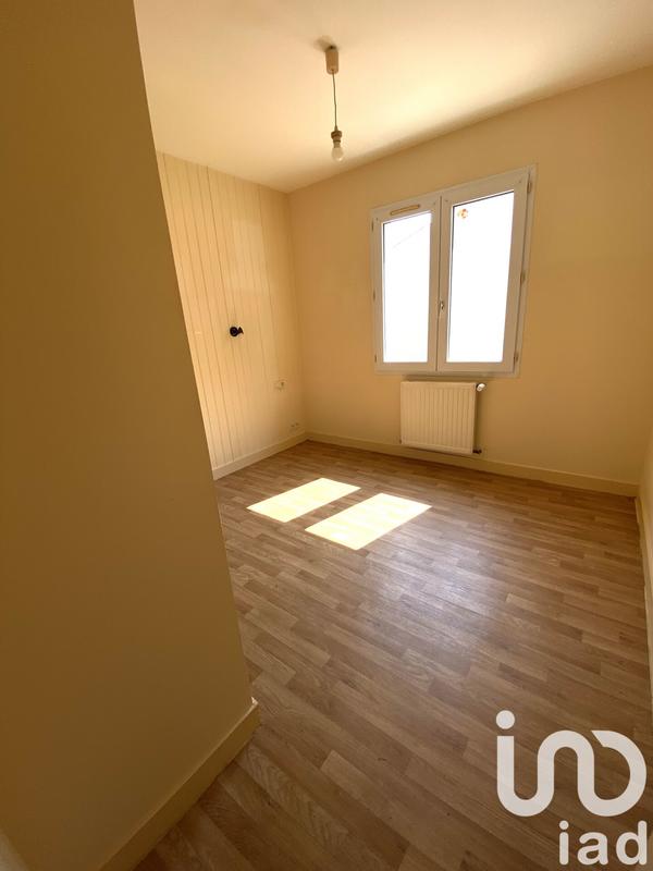 Maison - 99 m² - 5 pièces