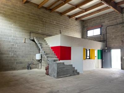 Local commercial - 150 m² - 2 pièces