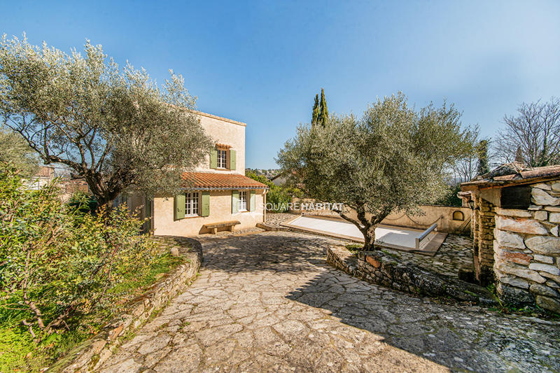 Villa - 186 m² - 5 pièces