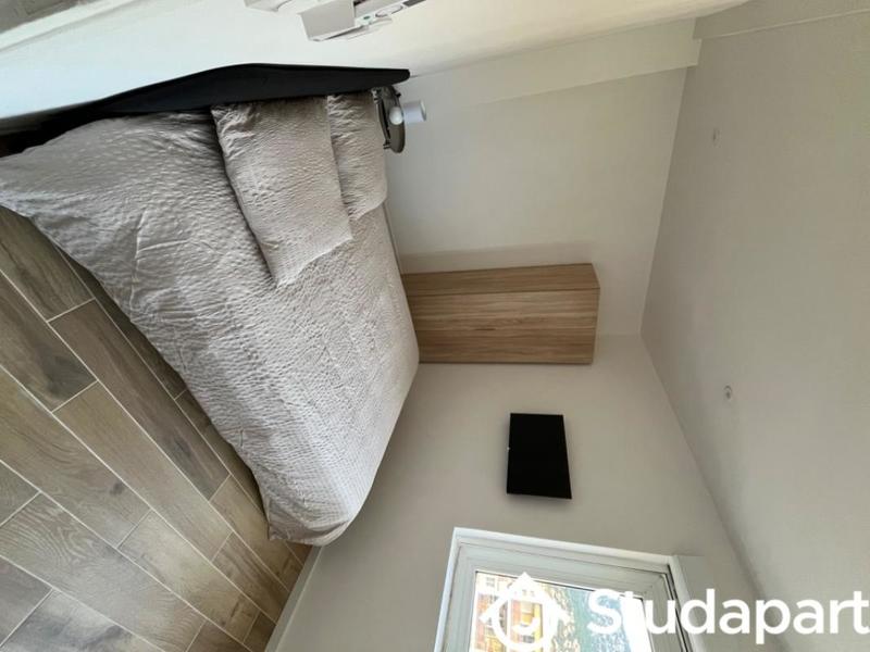 Chambre - 12 m² - 1 pièce