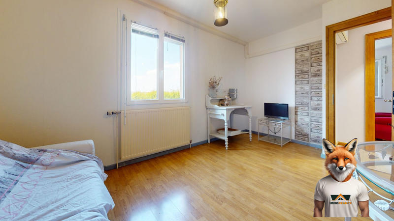 Maison - 230 m² - 9 pièces