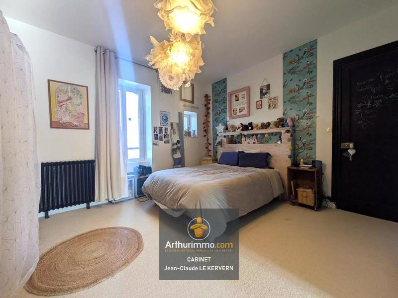 Maison - 179 m² - 6 pièces