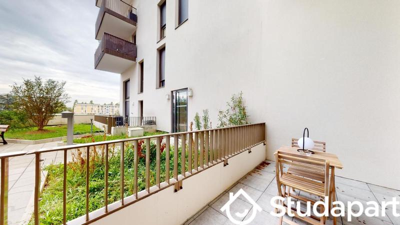 Chambre - 13 m² - 1 pièce