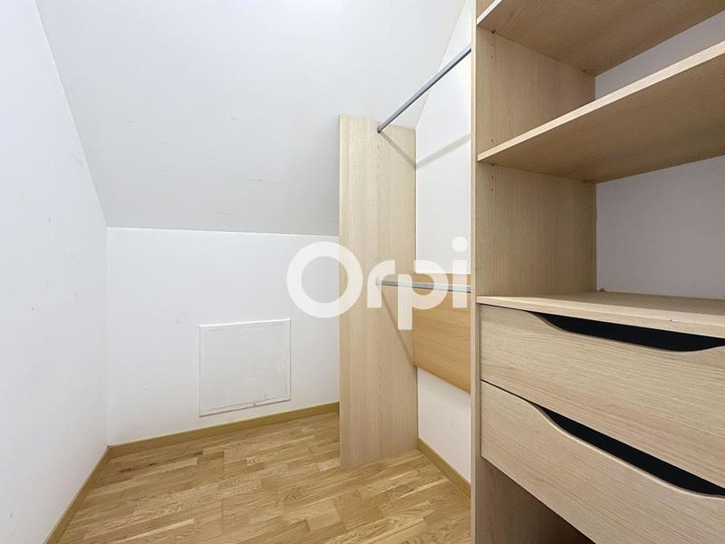 Maison - 122 m² - 6 pièces