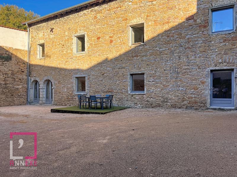 Appartement - 95 m² - 4 pièces