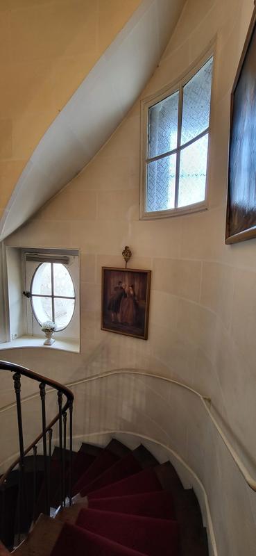 Maison - 200 m² - 8 pièces