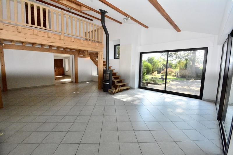 Maison - 195 m² - 6 pièces