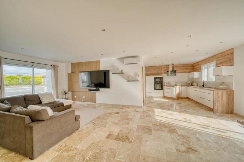 Pavillon - 105 m² - 4 pièces