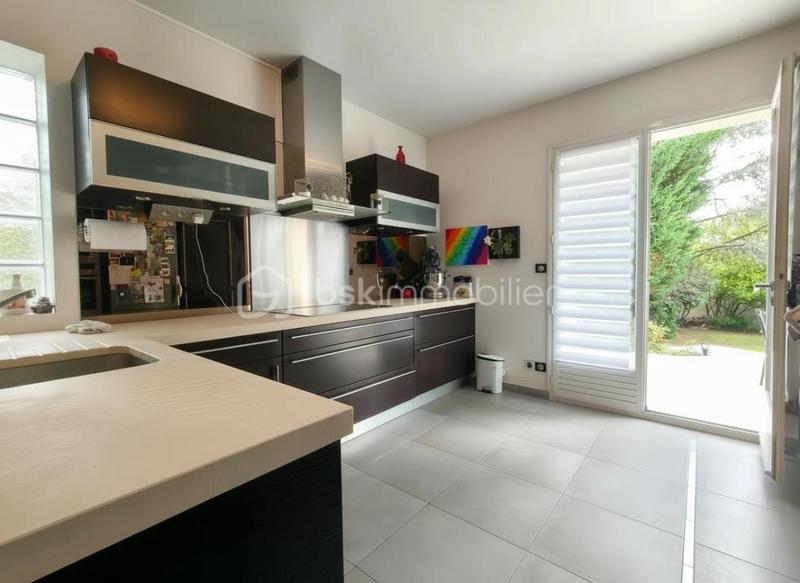 Maison - 154 m² - 8 pièces