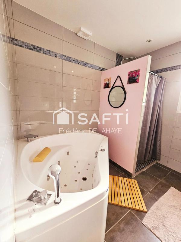 Maison - 96 m² - 4 pièces