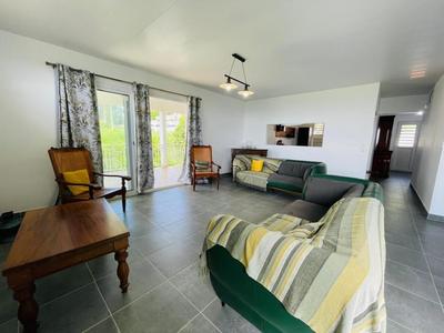 Maison - 360 m² - 10 pièces