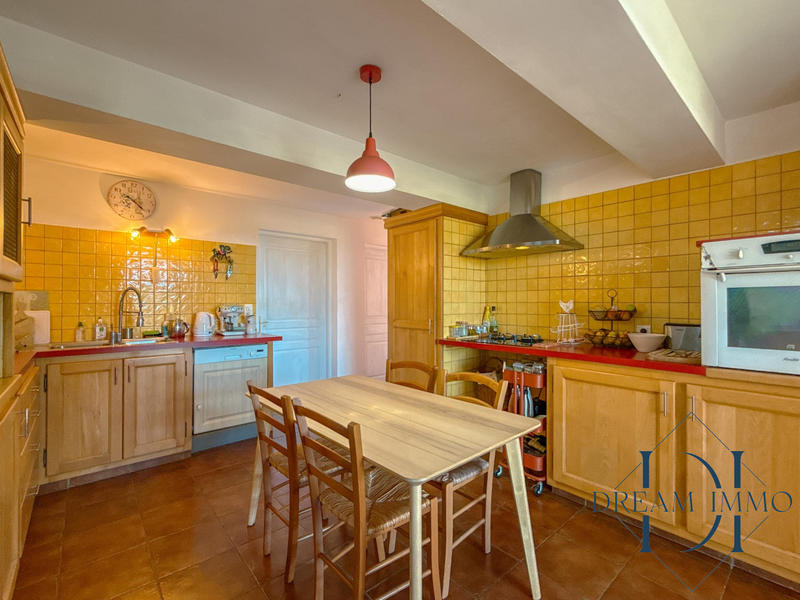 Maison - 165 m² - 5 pièces