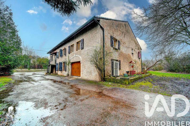 Maison - 163 m² - 6 pièces