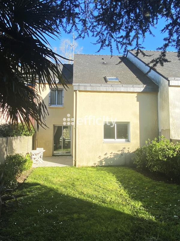 Maison - 136 m² - 5 pièces