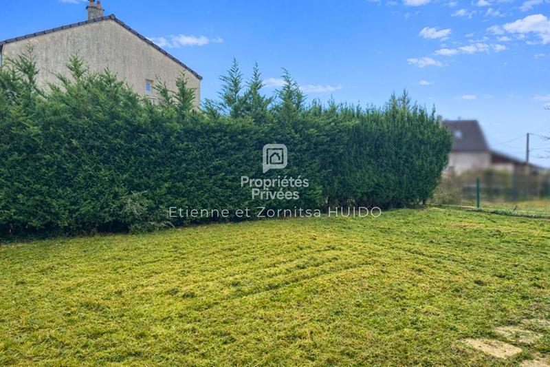 Maison - 93 m² - 4 pièces