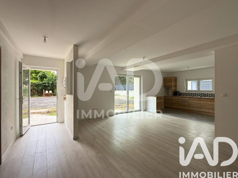 Immeuble - 210 m² - 3 pièces