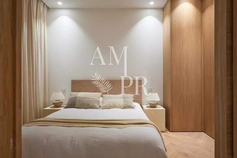 Appartement - 110 m² - 5 pièces