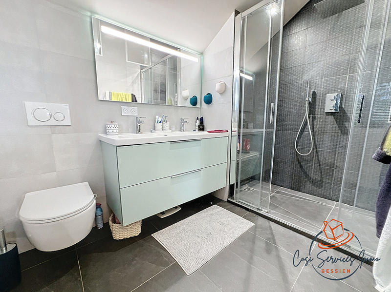 Villa - 227 m² - 5 pièces