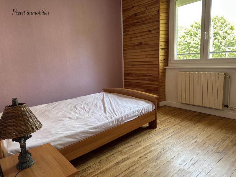 Maison - 96 m² - 6 pièces