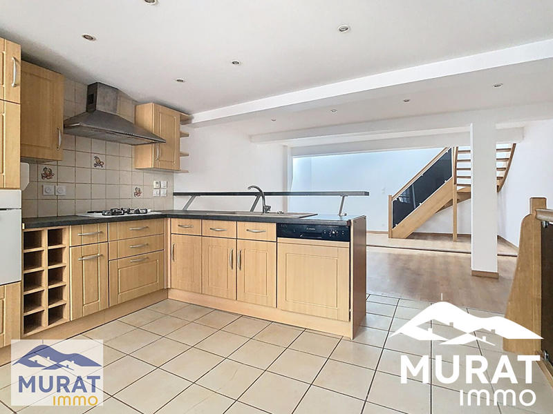 Maison - 95 m² - 4 pièces