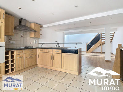 Maison - 95 m² - 4 pièces