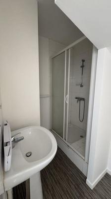 Studio - 25 m² - 1 pièce