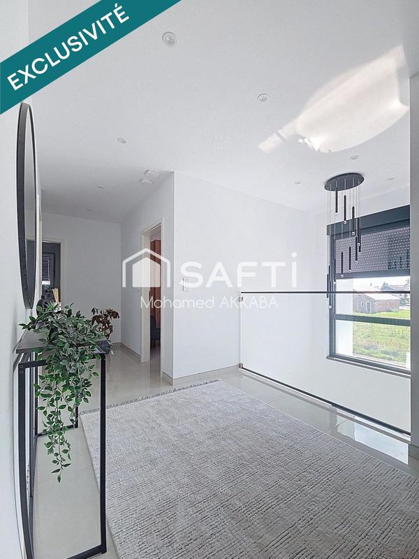 Maison - 180 m² - 7 pièces