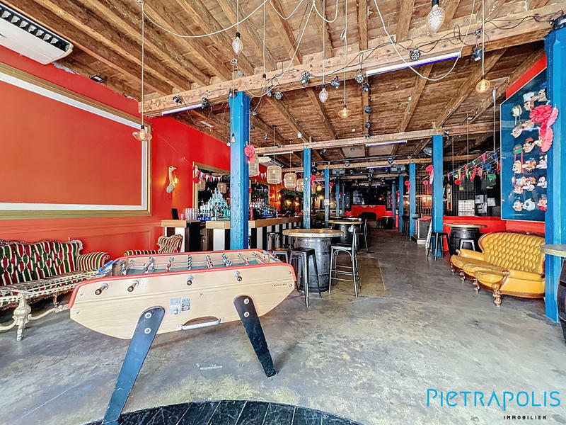 Immeuble - 1 394 m²