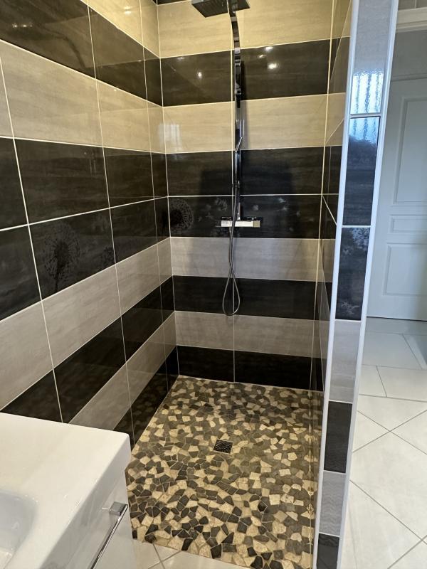 Pavillon - 164 m² - 6 pièces